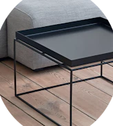 Tray table