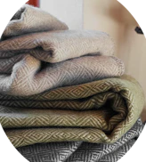 Plaids & Decorative cushions